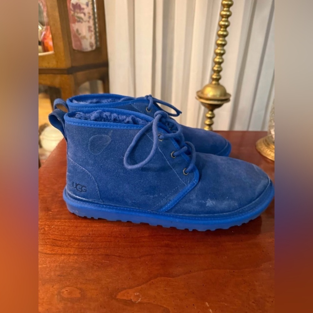 UGG Neumel Men's Chukka Ankle Boot US 10 Bright Blue